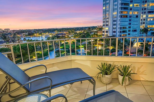 550 S Ocean Boulevard 703, Boca Raton, FL 33432