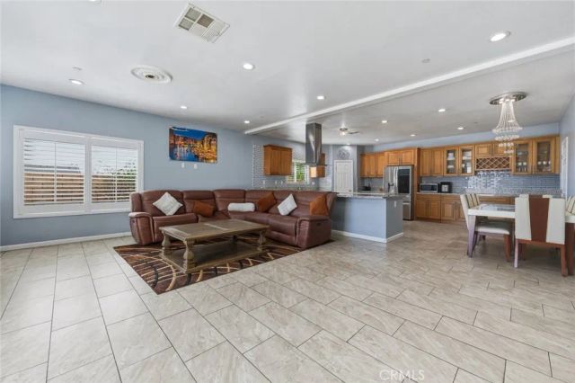 5491 N Pinnacle, San Bernardino, CA 92407