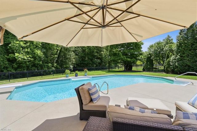 121 Ravenna CRSE, Chesapeake, VA 23322