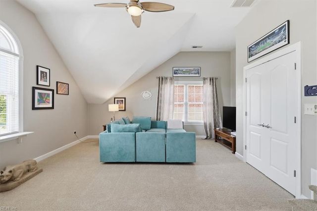 121 Ravenna CRSE, Chesapeake, VA 23322