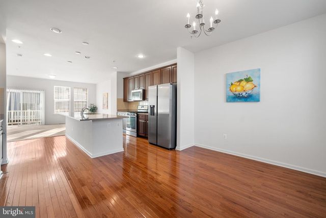 12822 LONGFORD GLEN DR, Germantown, MD 20874