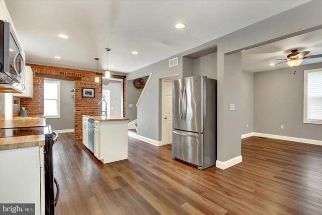 2859 CENTENNIAL RD, Hanover, PA 17331