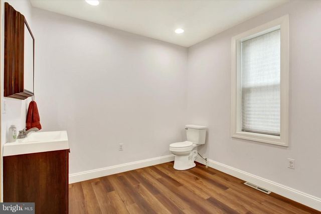 2859 CENTENNIAL RD, Hanover, PA 17331