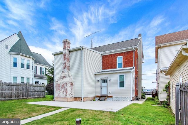 2859 CENTENNIAL RD, Hanover, PA 17331