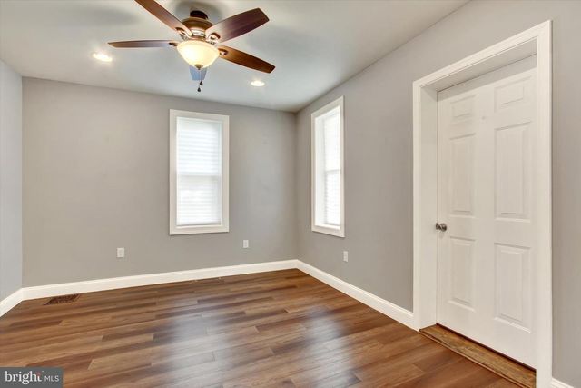 2859 CENTENNIAL RD, Hanover, PA 17331