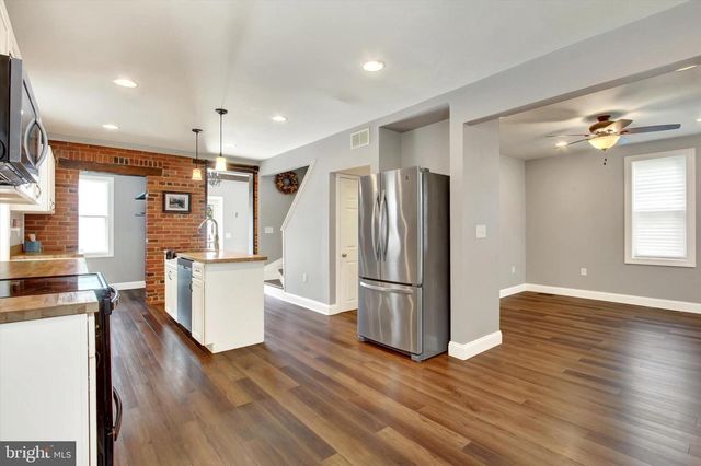 2859 CENTENNIAL RD, Hanover, PA 17331