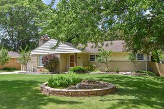 2127 N 122nd STREET, Wauwatosa, WI 53226