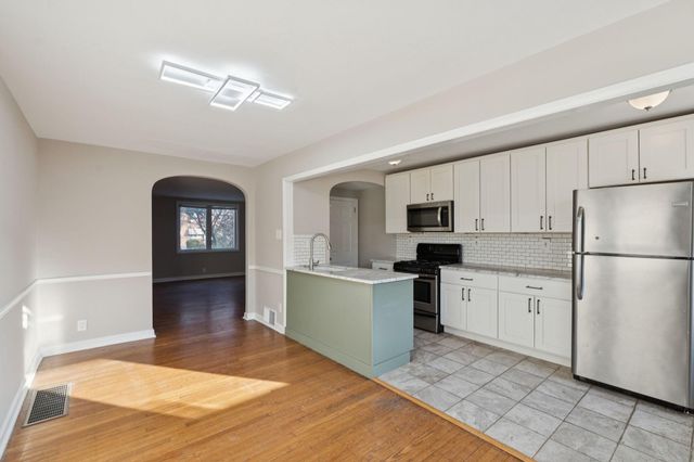 1129 E PHIL ELLENA ST, Philadelphia, PA 19150