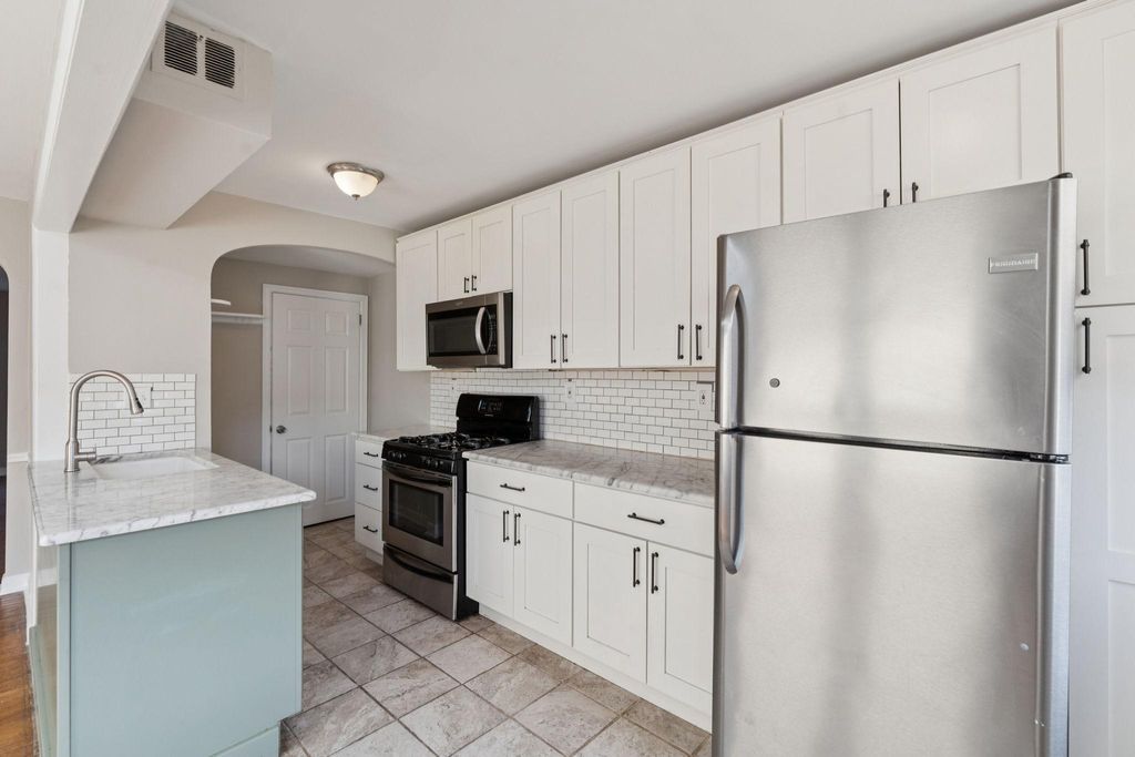 1129 E PHIL ELLENA ST, Philadelphia, PA 19150