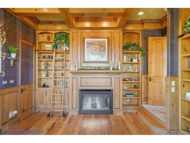 1975 Fox Mountain Pt, Colorado Springs, CO 80906