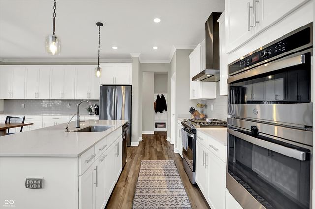 11904 Springtide Lane, Fishers, IN 46037
