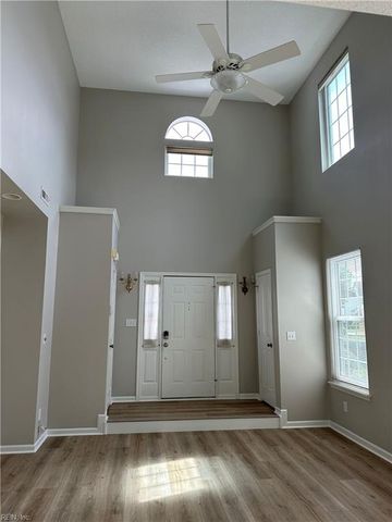 1605 Woodstock CT, Chesapeake, VA 23320