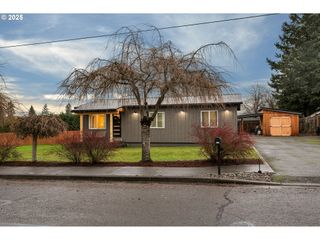501 E JONES St, Yacolt, WA 98675