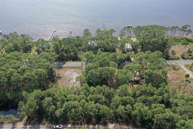 128 Royal Tern Way, Carrabelle, FL 32322