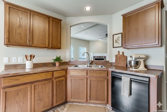 446 Willow Grove, San Antonio, TX 78245