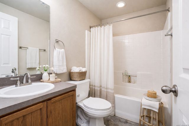 446 Willow Grove, San Antonio, TX 78245