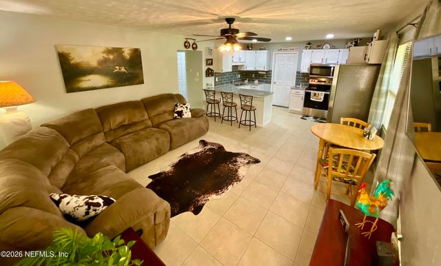 468 SE 28TH Way, Melrose, FL 32666
