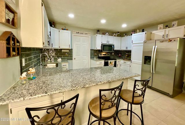 468 SE 28TH Way, Melrose, FL 32666