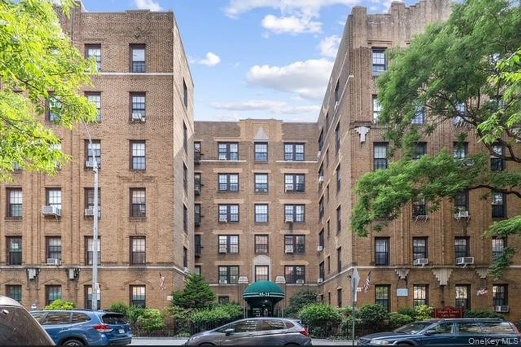 35-21 81st Street 2A, Jackson Heights, NY 11372