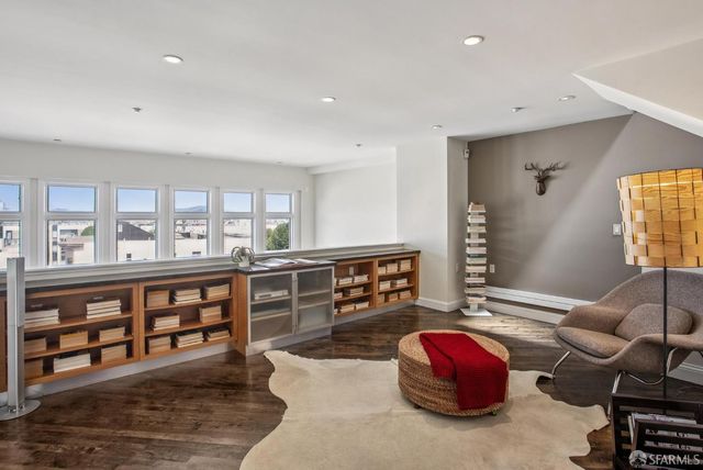 2550 Greenwich Street, San Francisco, CA 94123