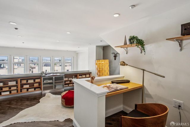 2550 Greenwich Street, San Francisco, CA 94123