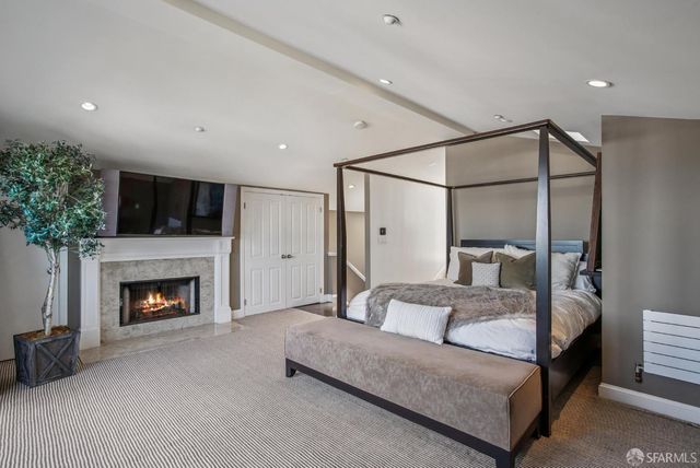 2550 Greenwich Street, San Francisco, CA 94123