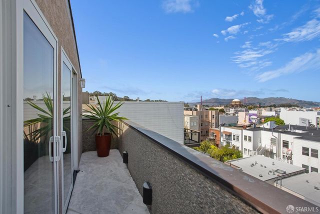 2550 Greenwich Street, San Francisco, CA 94123