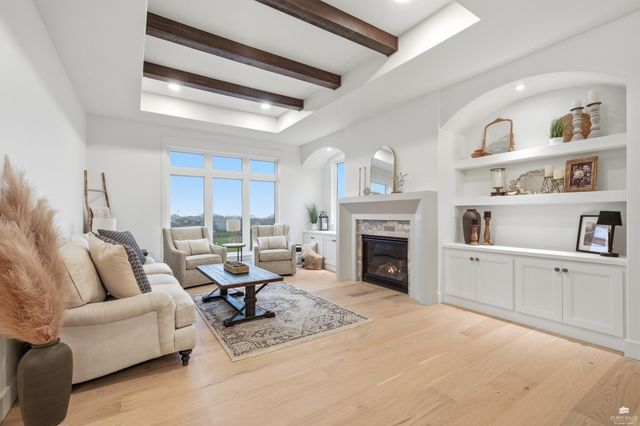 3508 N Pinehurst Circle, Manhattan, KS 66503