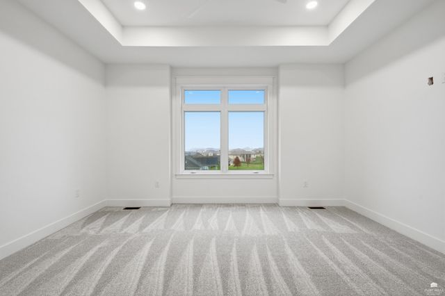 3508 N Pinehurst Circle, Manhattan, KS 66503