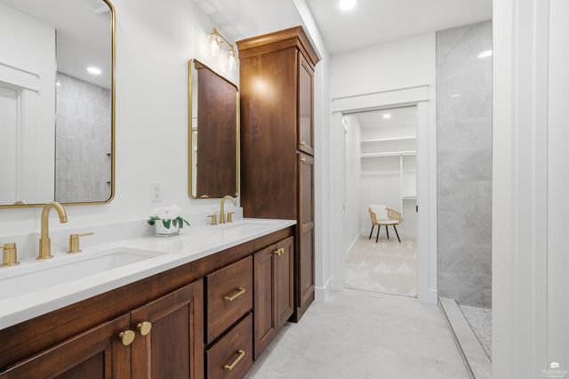 3508 N Pinehurst Circle, Manhattan, KS 66503