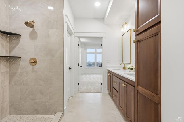 3508 N Pinehurst Circle, Manhattan, KS 66503