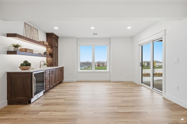 3508 N Pinehurst Circle, Manhattan, KS 66503