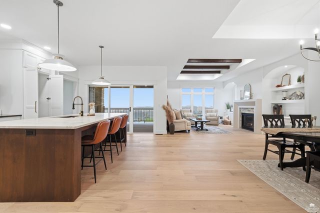 3508 N Pinehurst Circle, Manhattan, KS 66503