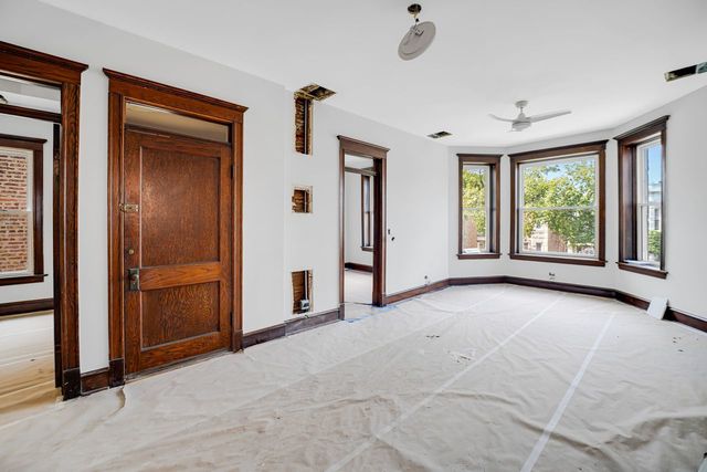 4339 W Monroe Street, Chicago, IL 60624