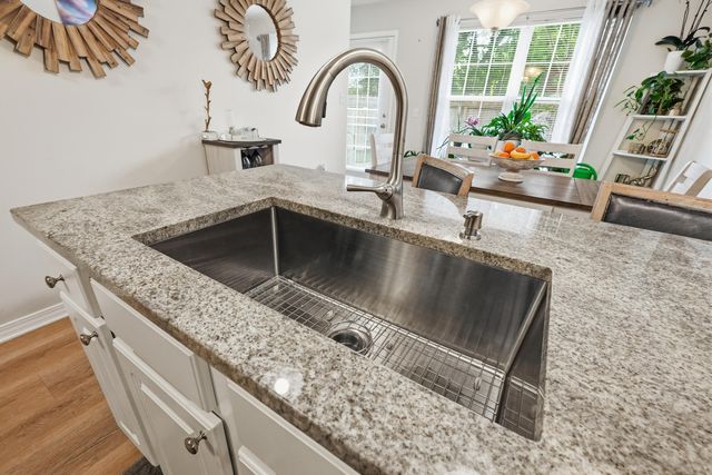 925 Scenic Oak Lane, Fort Walton Beach, FL 32547