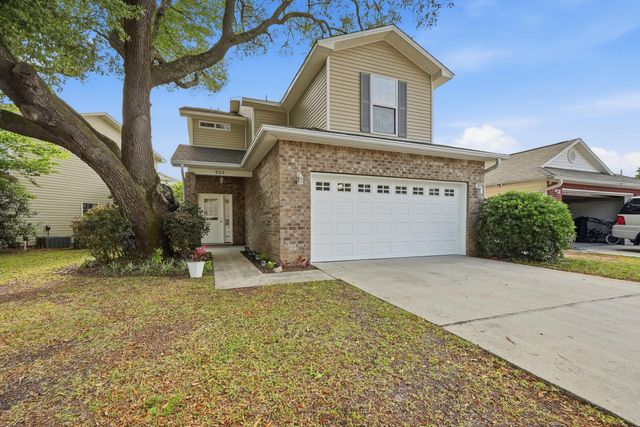 925 Scenic Oak Lane, Fort Walton Beach, FL 32547