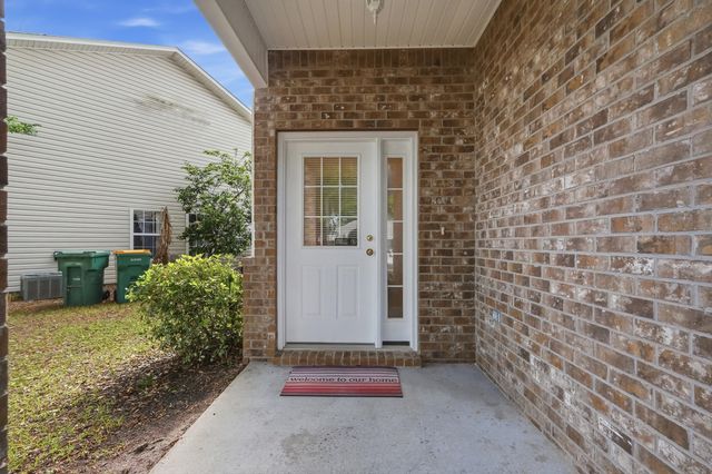 925 Scenic Oak Lane, Fort Walton Beach, FL 32547