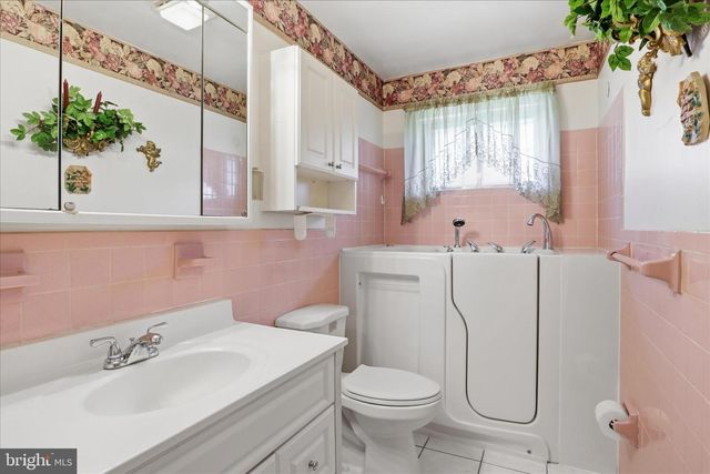 7602 KIPLING PKWY, District Heights, MD 20747