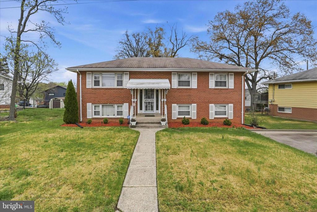 7602 KIPLING PKWY, District Heights, MD 20747
