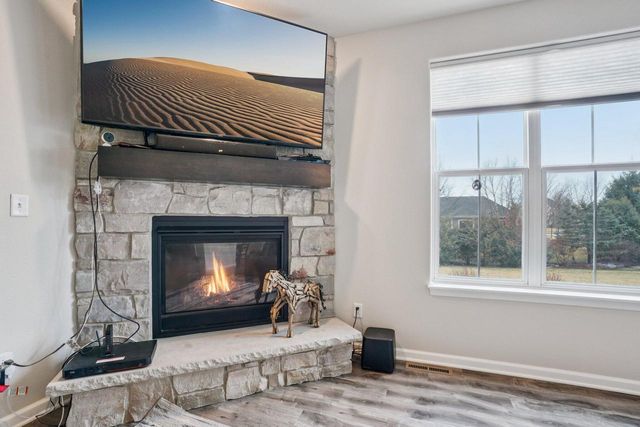 609 Westlawn AVENUE, Mukwonago, WI 53149