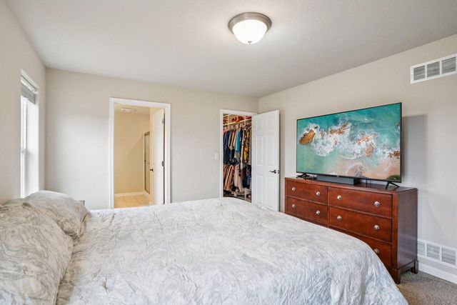 609 Westlawn AVENUE, Mukwonago, WI 53149