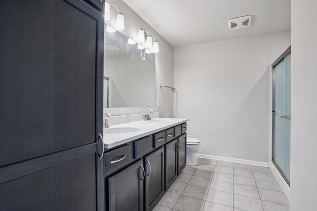 609 Westlawn AVENUE, Mukwonago, WI 53149