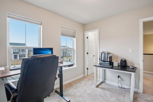 609 Westlawn AVENUE, Mukwonago, WI 53149