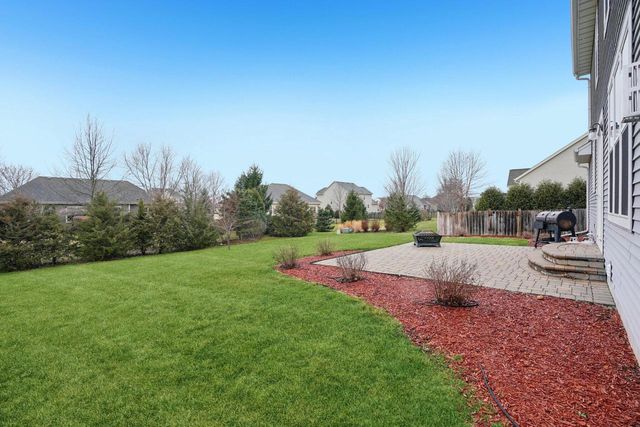 609 Westlawn AVENUE, Mukwonago, WI 53149