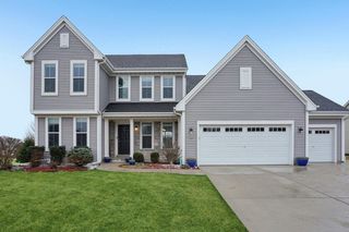 609 Westlawn AVENUE, Mukwonago, WI 53149