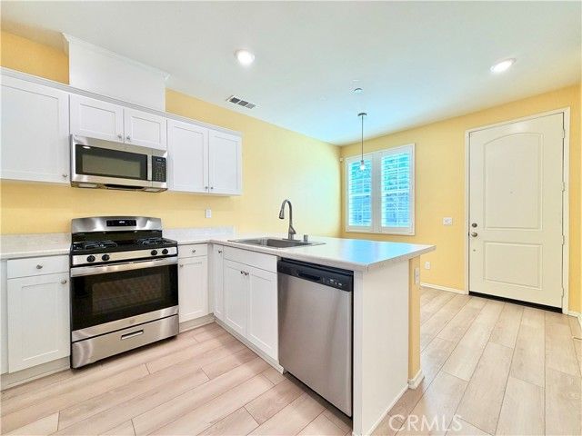 27417 Georgetown Drive, Menifee, CA 92584