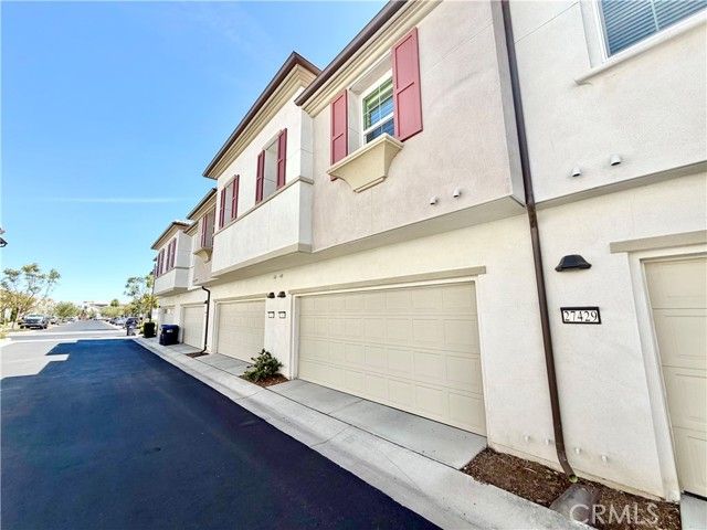 27417 Georgetown Drive, Menifee, CA 92584