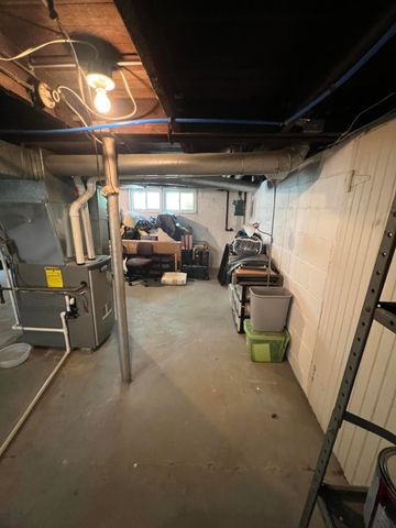 245 Cambria Street, Newark, OH 43055