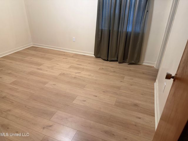 1360 Brinkley Drive, Jackson, MS 39213