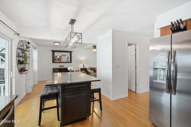 4 Kings Mill Court, Colonie, NY 12205